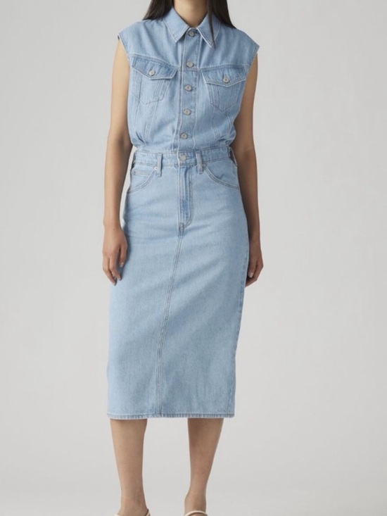 Levi's Dresses & Skirts - Levi's Light Blue Denim Midi Dress